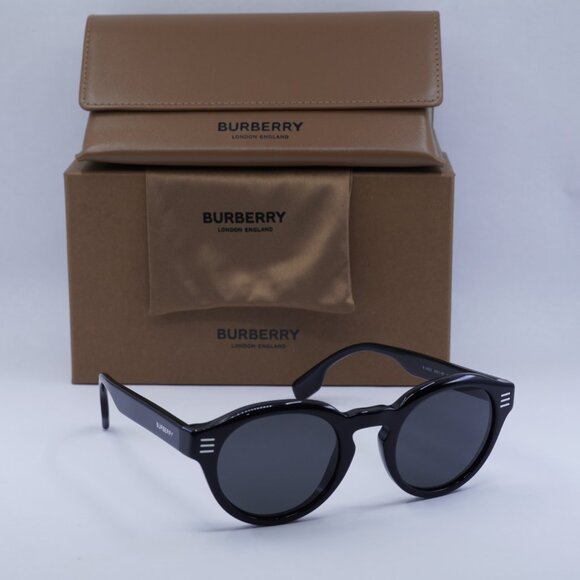 Burberry BE4404 300187 Round Sunglasses - Black/Dark Grey - Picture 5 of 11
